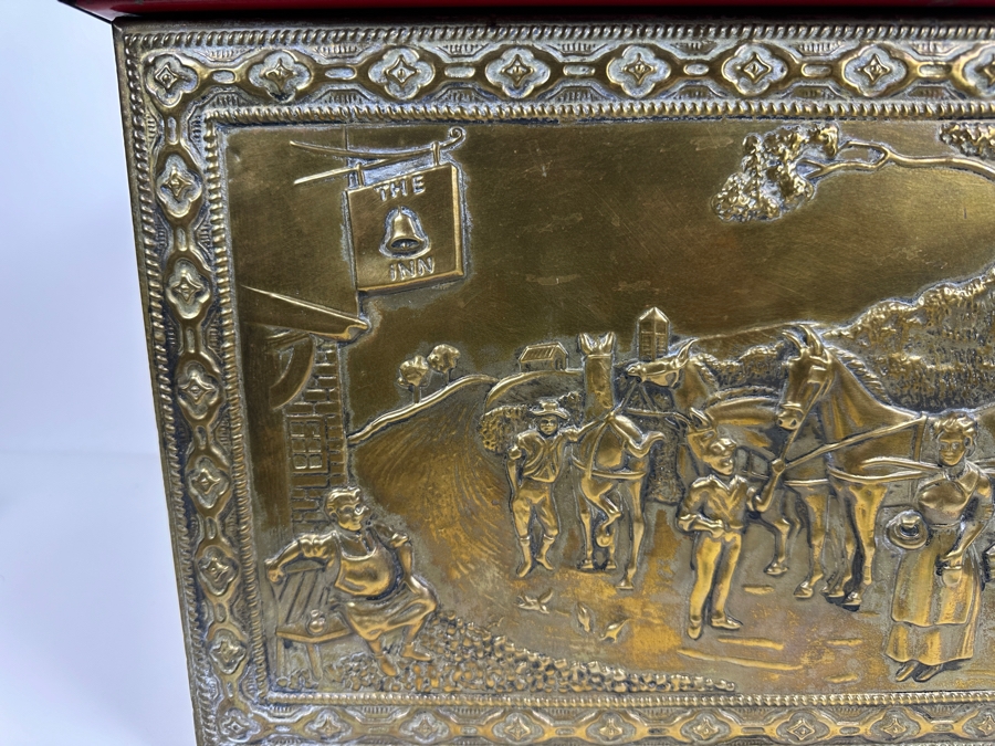 Vintage Repousse Brass Wood Tender Coal Box 17.5W X 12D X 12H [Photo 7]