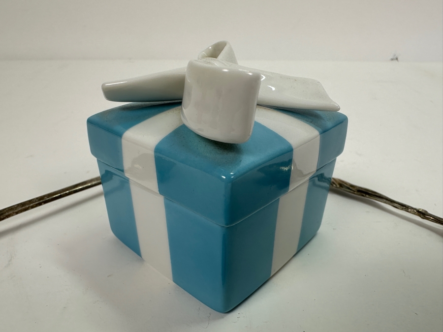 Pair Of Vintage Tiffany & Co. Sterling Silver Spoons (46.3g) Plus Porcelain Tiffany & Co. Jewelry Trinket Box [Photo 2]