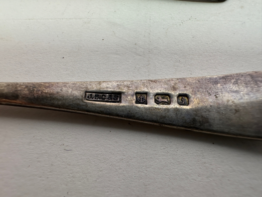 Cartier Sterling Silver Child's Fork Plus Two Vintage English Hallmarked Sterling Silver Child's Spoons 43g [Photo 4]