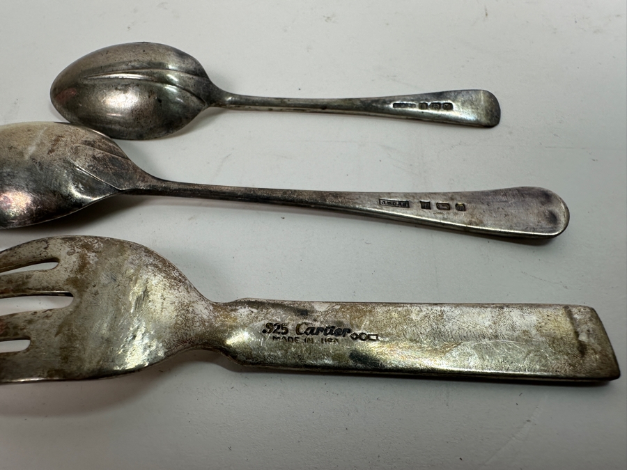 Cartier Sterling Silver Child's Fork Plus Two Vintage English Hallmarked Sterling Silver Child's Spoons 43g [Photo 2]