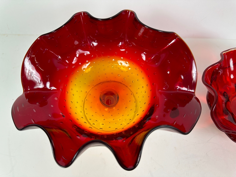 Pair Of Vintage MCM Amberina Glass Bowls [Photo 6]