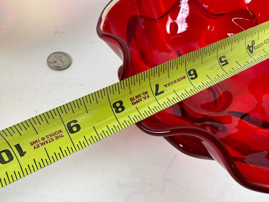 Pair Of Vintage MCM Amberina Glass Bowls [Photo 10]