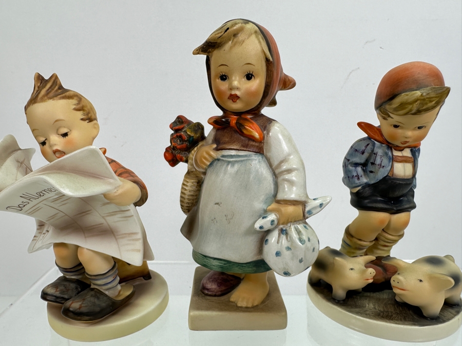Five Vintage German Hummel Figurines 3.5H To 6H [Photo 9]