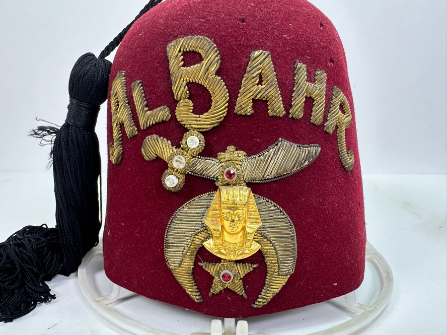 Vintage Shriner's Jeweled Masonic Fez Hat Al Bahr With Hat Display [Photo 2]