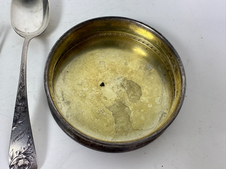 Sterling Silver Lot With Pair Of Sterling Lids, 2 Spoons, Fork & Cameo 151.1g [Photo 5]