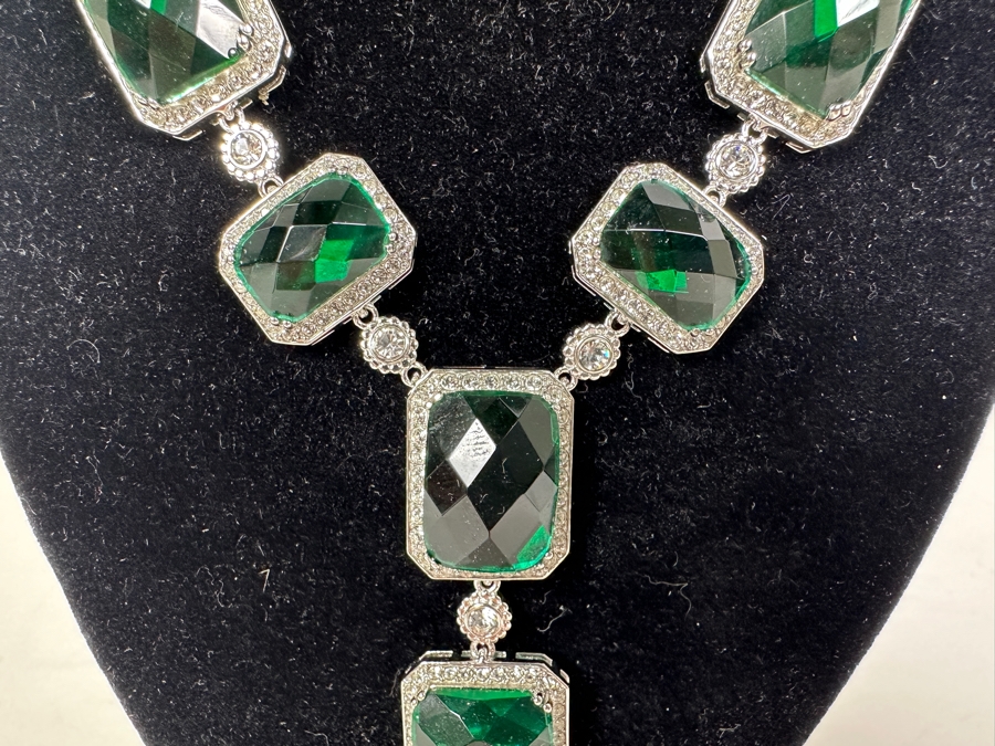 Sterling Silver 18' Necklace With Simulated Emerald Austrian Crystal Alexandra Gem 44.5g Retails $624 [Photo 2]