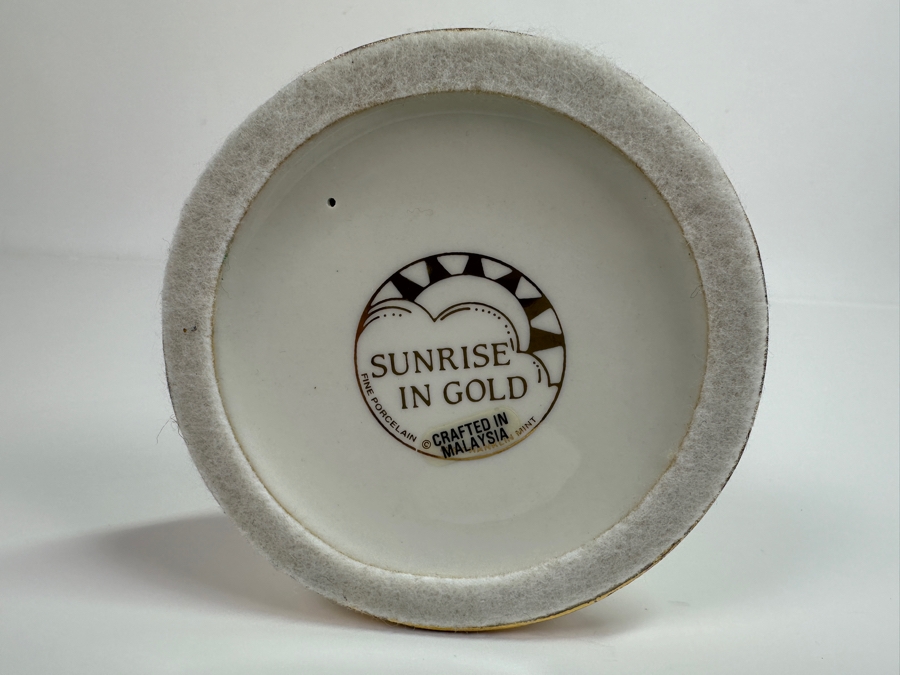Franklin Mint Fine Porcelain Figurine 'Sunrise In Gold' 11H [Photo 6]