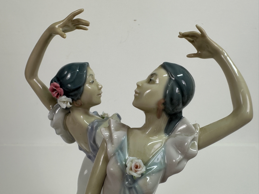 Vintage Lladro Ole' Flamenco Couple Figurine 01005601 11H Retails $860 [Photo 4]