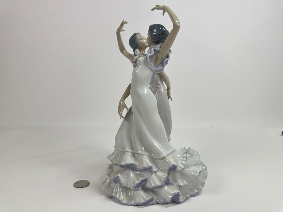 Vintage Lladro Ole' Flamenco Couple Figurine 01005601 11H Retails $860 [Photo 8]