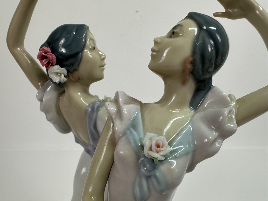 Vintage Lladro Ole' Flamenco Couple Figurine 01005601 11H Retails $860 [Photo 3]