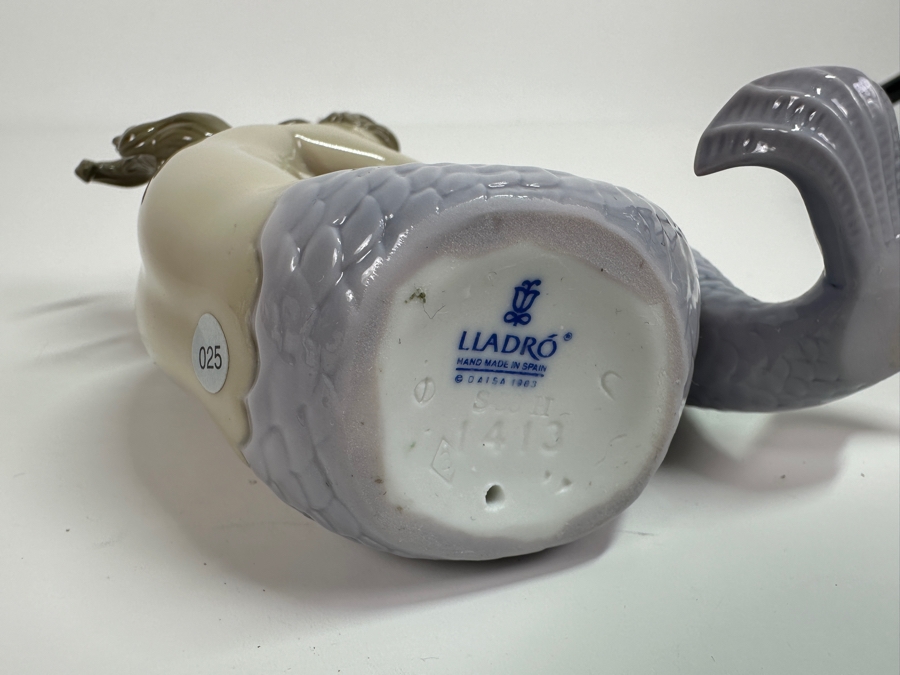 Vintage Lladro Illusion Mermaid Figurine 01001413 6.5H Retails $480 [Photo 7]