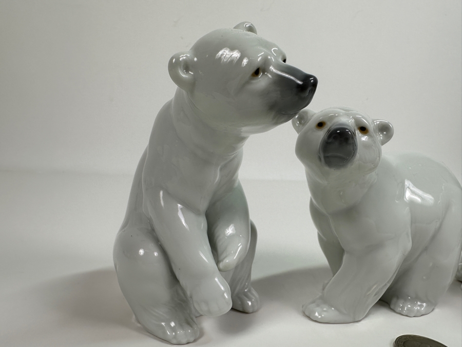 (3) Vintage Lladro Polar Bear Figurines: Sitting, Resting & Attentive [Photo 3]