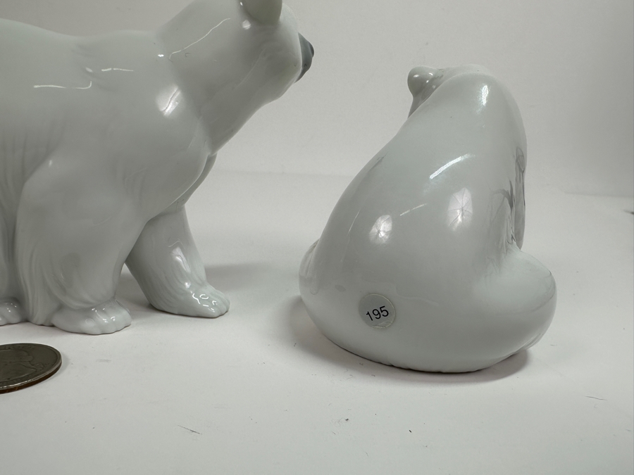 (3) Vintage Lladro Polar Bear Figurines: Sitting, Resting & Attentive [Photo 9]