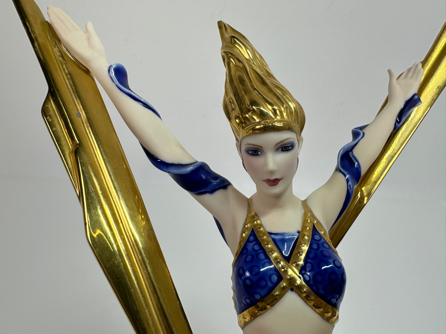 Franklin Mint Lightning In Gold Fine Porcelain Figurine 11.5H Retails $150 [Photo 4]