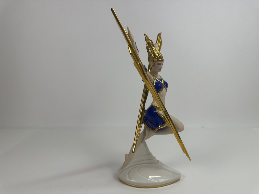 Franklin Mint Lightning In Gold Fine Porcelain Figurine 11.5H Retails $150 [Photo 6]