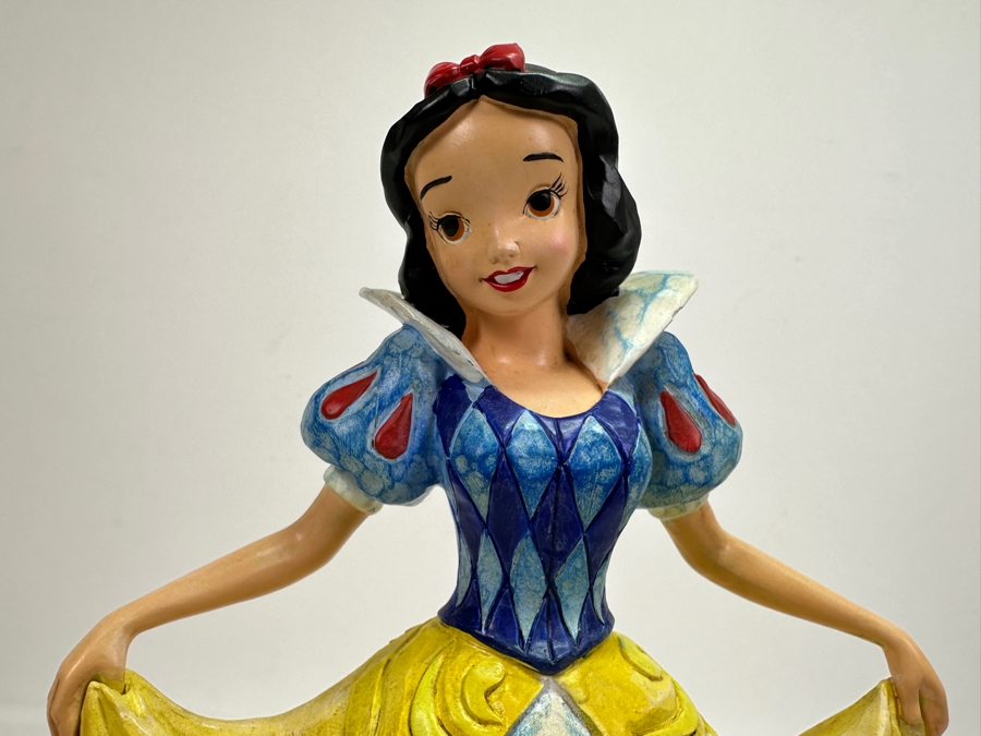 Walt Disney Showcase Collection 'Fairy Tale Endings For The Fairest Of Them All' Snow White 4007992 Enesco Jim Shore Figurine 9.5H [Photo 2]