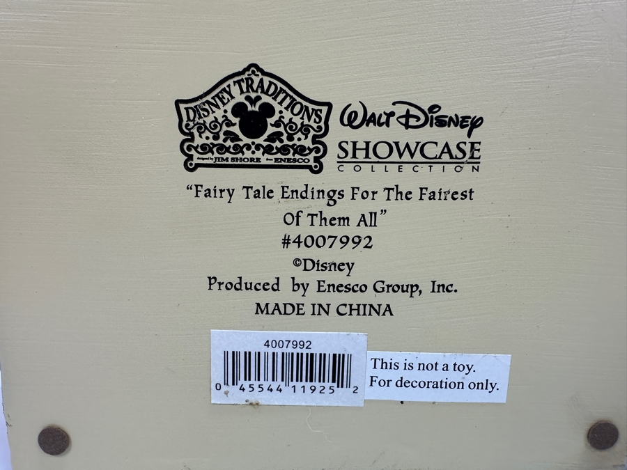 Walt Disney Showcase Collection 'Fairy Tale Endings For The Fairest Of Them All' Snow White 4007992 Enesco Jim Shore Figurine 9.5H [Photo 7]