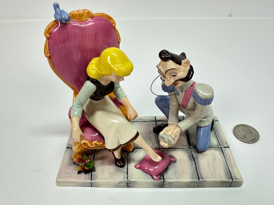 Rare Limited Edition Vintage Walt Disney Showcase Collection By Royal Doulton Cinderella 'It's A Perfect Fit' CN7 Porcelain Figurine Numbered 813 Of 5,000 6W X 5H [Photo 2]