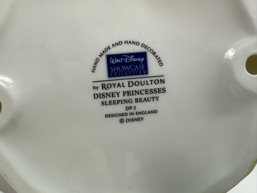 Rare Vintage Walt Disney Showcase Collection By Royal Doulton Disney Princesses Cinderella DP 1 And Sleeping Beauty DP 2 Porcelain Figurines 7.5H [Photo 6]