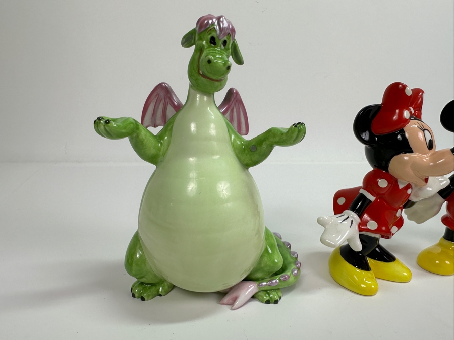 Various Small Walt Disney Figurines 4H [Photo 2]