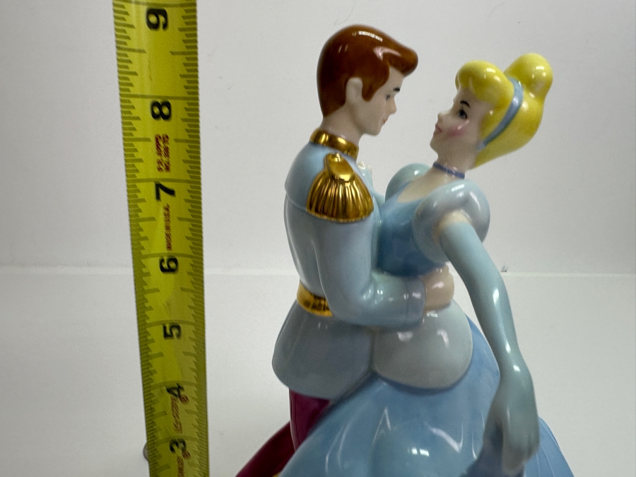 Disney Cinderella & Prince Charming Teapot 9H [Photo 7]