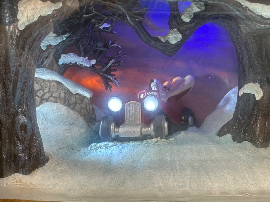 Vintage Hand Signed Robert W. Olszewski Gallery Of Light Walt Disney's 101 Dalmatians 'Terror On Wheels' #4011736 Miniature Shadowbox Scene Lights Up 6W X 4D X 5H [Photo 3]