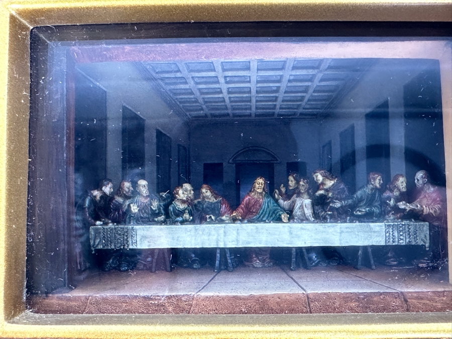 Vintage Robert W. Olszewski Gallery Of Light 'The Last Supper' #4013998 Miniature Shadowbox Scene - Doesn't Light Up 5.25W X 3.5D X 4H	 [Photo 3]