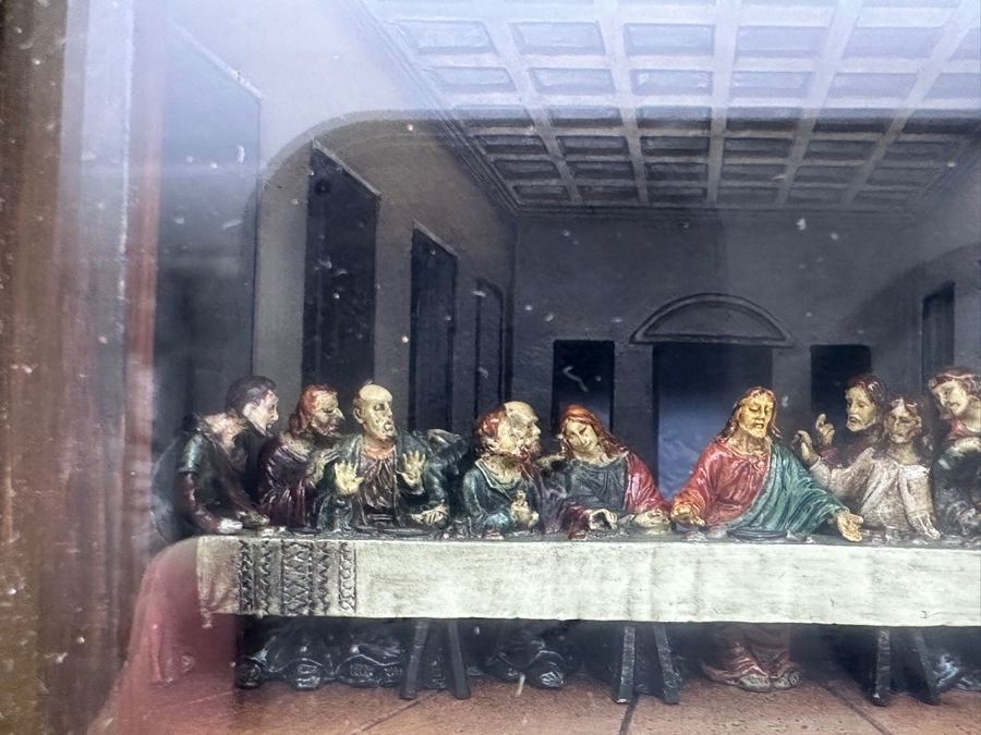 Vintage Robert W. Olszewski Gallery Of Light 'The Last Supper' #4013998 Miniature Shadowbox Scene - Doesn't Light Up 5.25W X 3.5D X 4H	 [Photo 5]