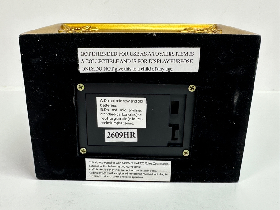 Vintage Robert W. Olszewski Gallery Of Light 'The Last Supper' #4013998 Miniature Shadowbox Scene - Doesn't Light Up 5.25W X 3.5D X 4H	 [Photo 7]