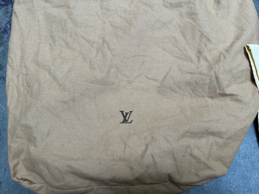 Just Added - Eight Authentic Louis Vuitton Dust Bags [Photo 3]