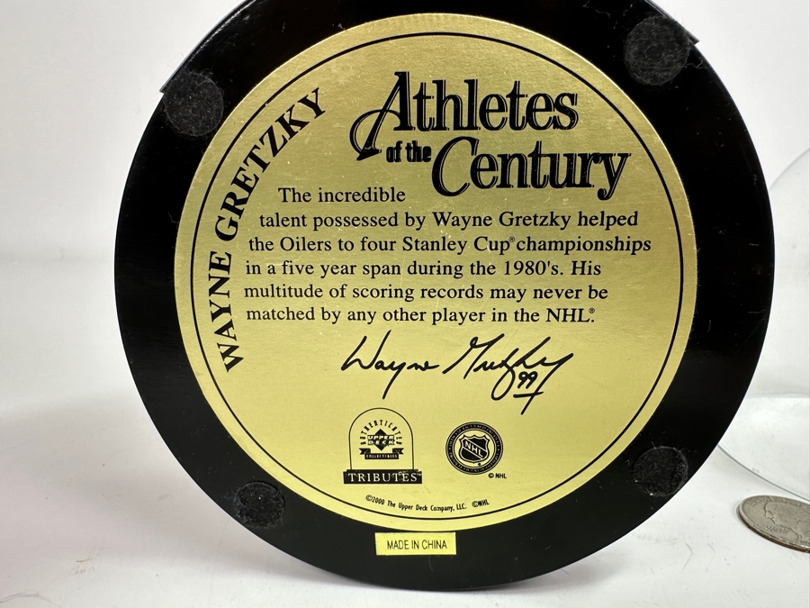 Vintage 2000 Upper Deck Wayne Gretzky Athletes Of The Century Figurine 4.5W X 5H [Photo 6]