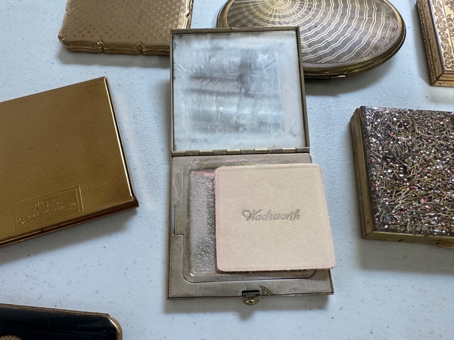 Collection Of Vintage Compacts - See Photos [Photo 25]