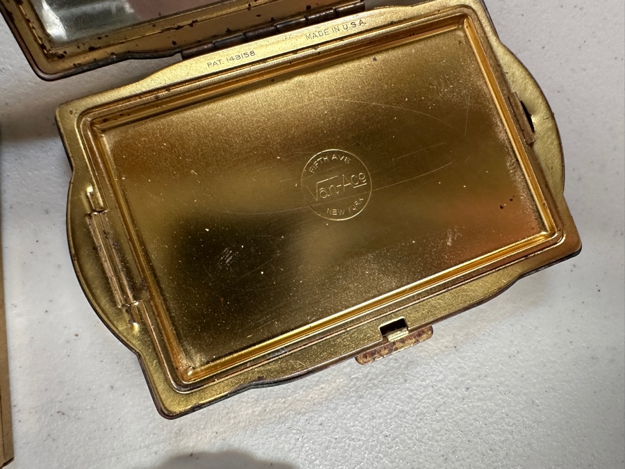 Collection Of Vintage Compacts - See Photos [Photo 26]