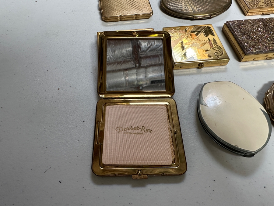 Collection Of Vintage Compacts - See Photos [Photo 13]
