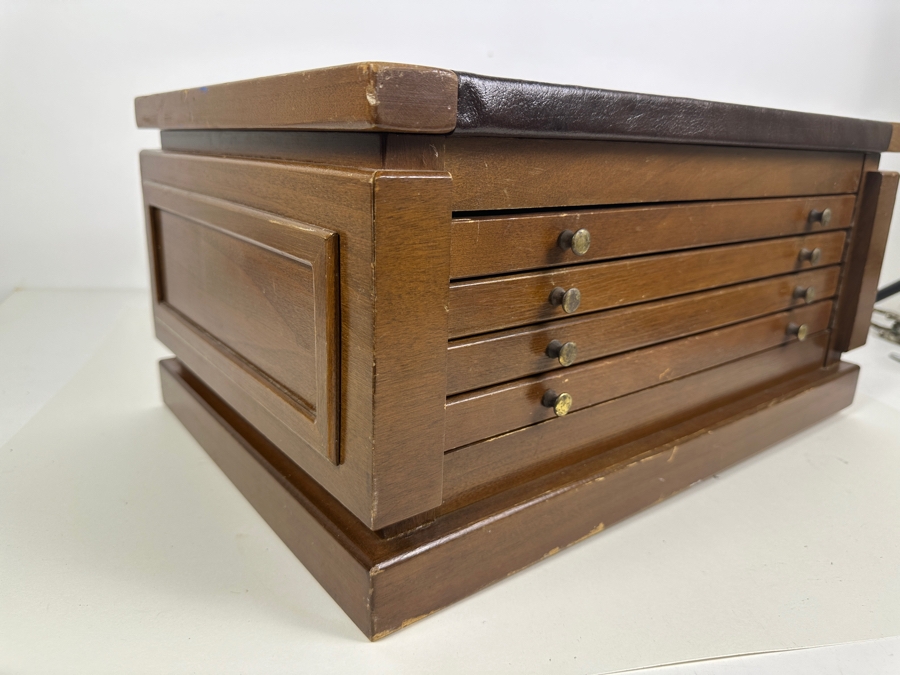 Large Wooden Jewelry Storage Box With Four Leopard Pattern Lined Drawers 18.75W X 13D X 9H [Photo 7]