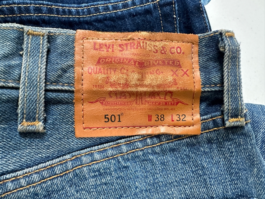 Collection Of Men's LEVI'S Jeans: 5 Measure W36 L32, 1 Measures W38 X L32 [Photo 4]