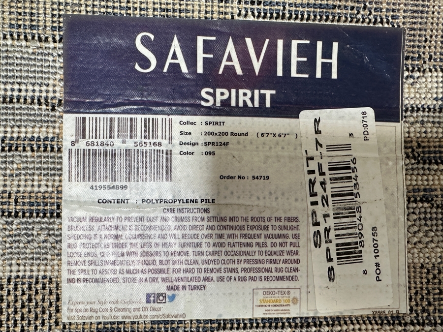 Safavieh Spirit Round Rug 6'7' X 6'7' [Photo 3]