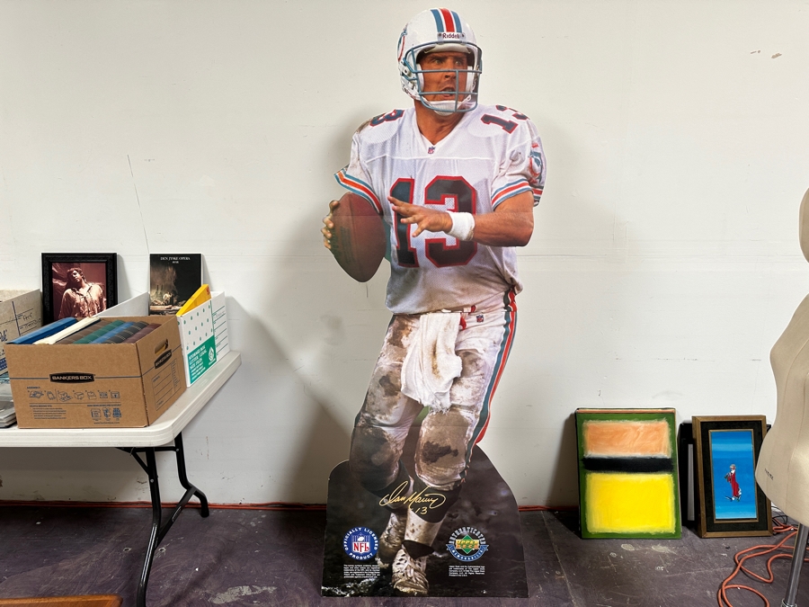 Vintage 1996 Upper Deck Life Size Dan Marino Miami Dolphins NFL Quarterback Cardboard Standee [Photo 2]