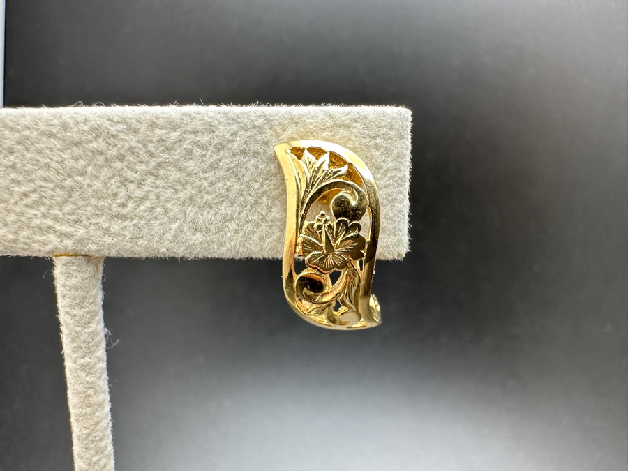 14K Gold Hibiscus Earrings 3.6g Gold Melt Value $181 [Photo 5]