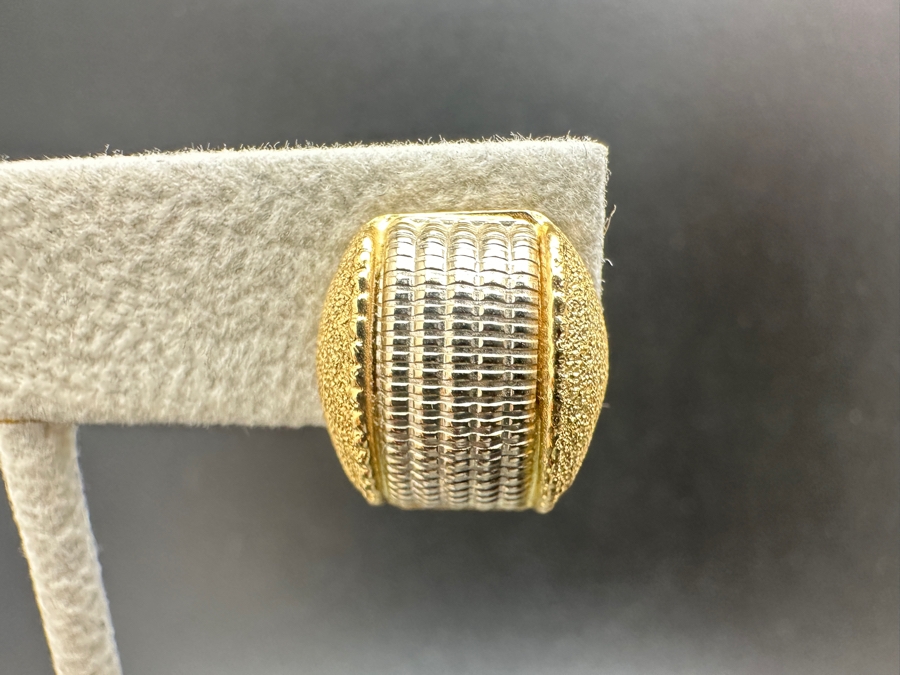 14K Gold Earrings 5.4g Gold Melt Value $272 [Photo 3]