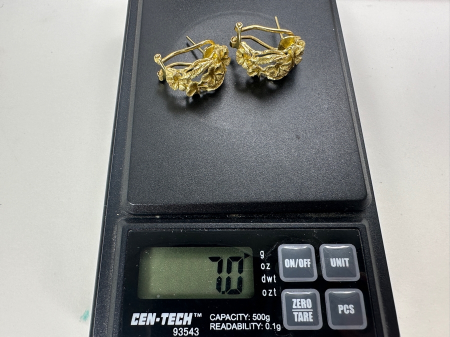 14K Gold Earrings 7.0g Gold Melt Value $352 [Photo 10]