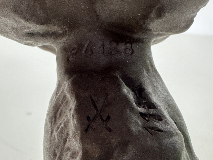 Meissen (Germany) Stoneware Poodle Figurine 6.5W X 5.5H Estimate $320 [Photo 8]