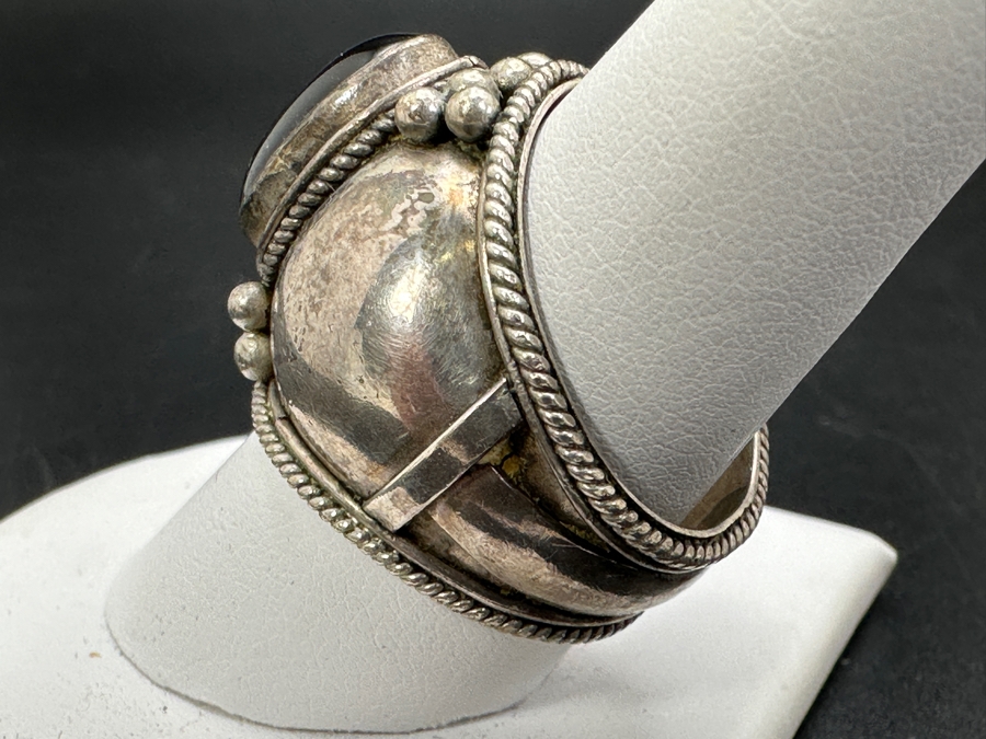 Vintage Signed Sterling Silver / Black Onyx Ring Size 9.5 12.8g [Photo 4]