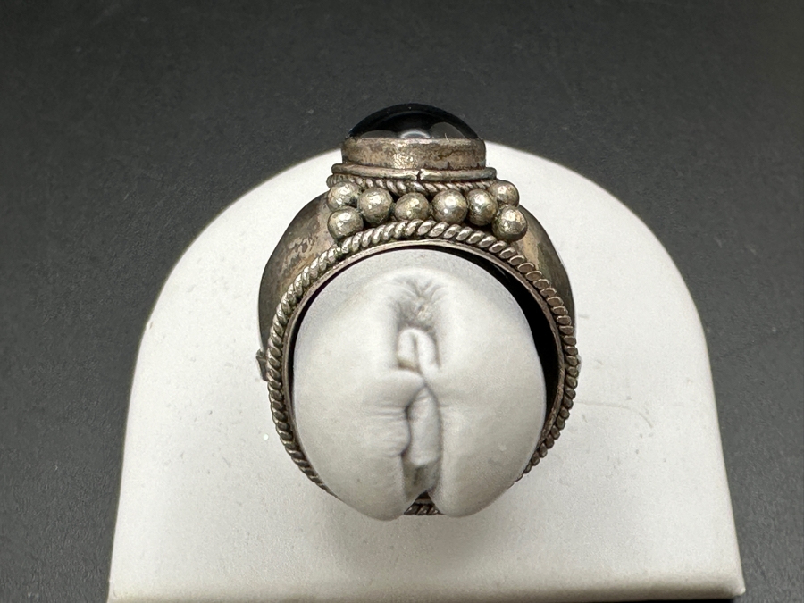Vintage Signed Sterling Silver / Black Onyx Ring Size 9.5 12.8g [Photo 5]