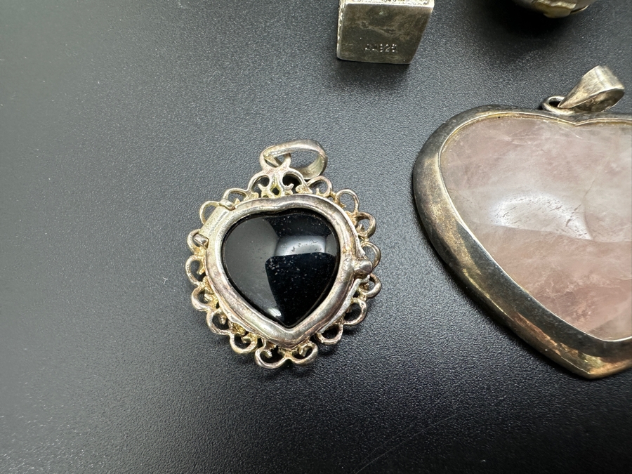 Six Sterling Silver Pendants 52.7g [Photo 7]