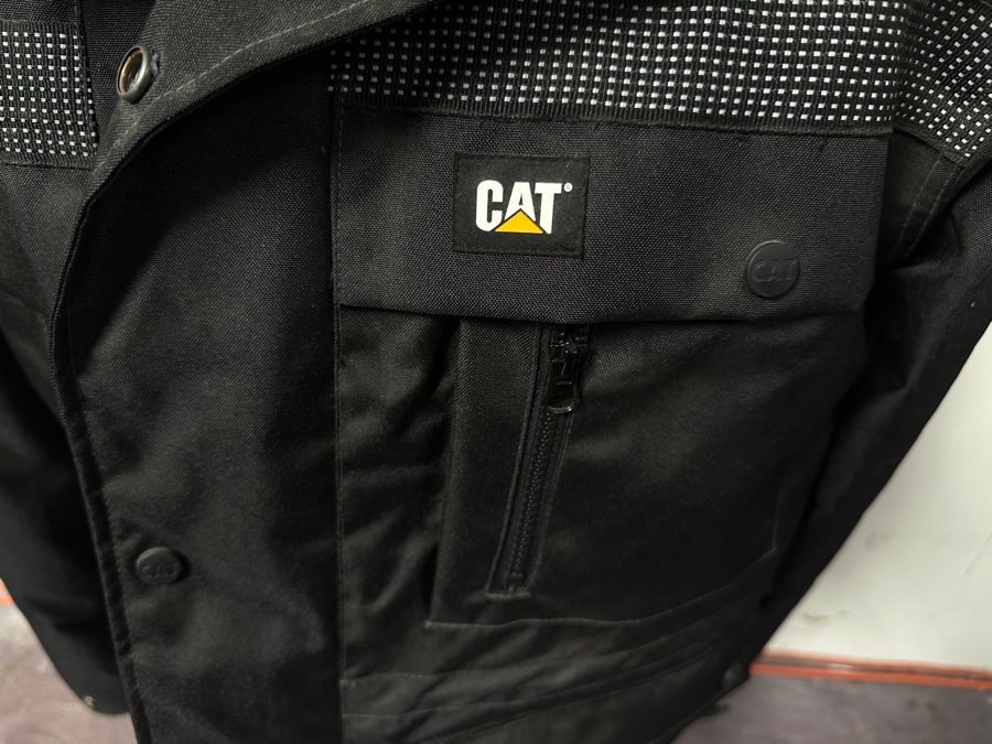 Men's CAT Work Wear Hooded Jacket Size M [Photo 3]