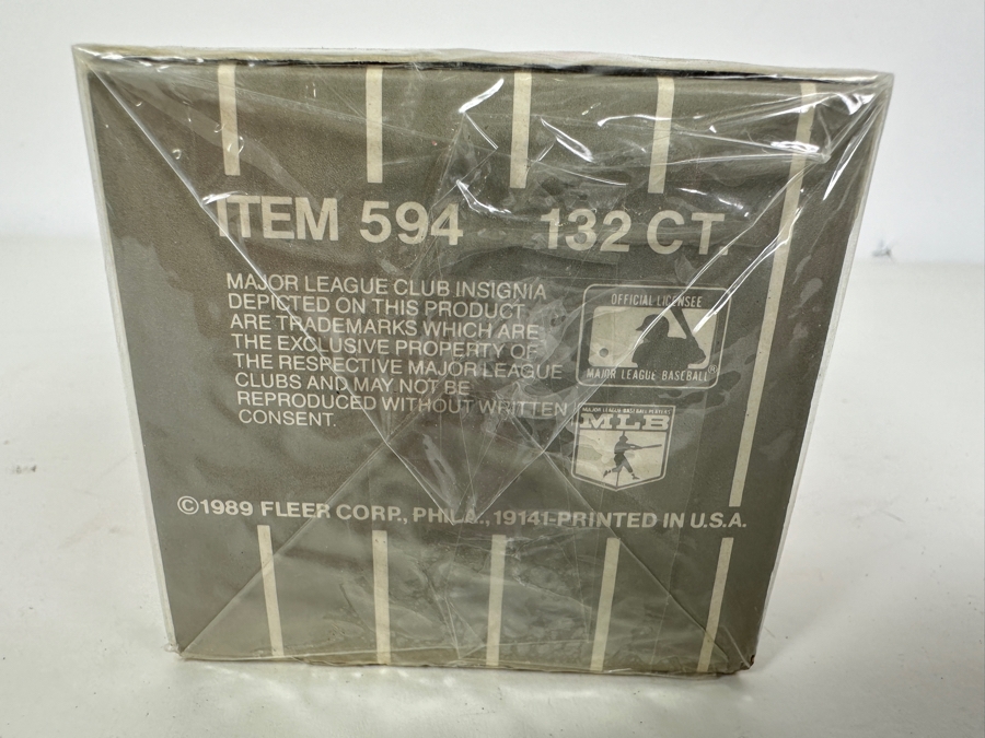 Vintage 1989 Factory Sealed Fleer MLB Baseball Logo Stickers And Trading Cards - 22 Stickers & 132 Cards [Photo 3]