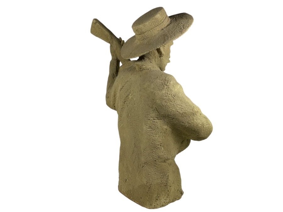 Original Gerry Kirk Life-size Sand Coated Foam Sculpture Of Man Playing Guitar 26W X 12D X 34H [Photo 4]