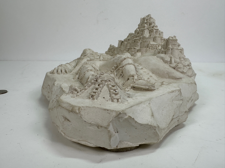 Original Gerry Kirk Model Sculpture Of Gulliver's Castle Titled 'Gulliver In Sand Sherkston Shores 1989' Signed 13W X 9D X 5H [Photo 11]