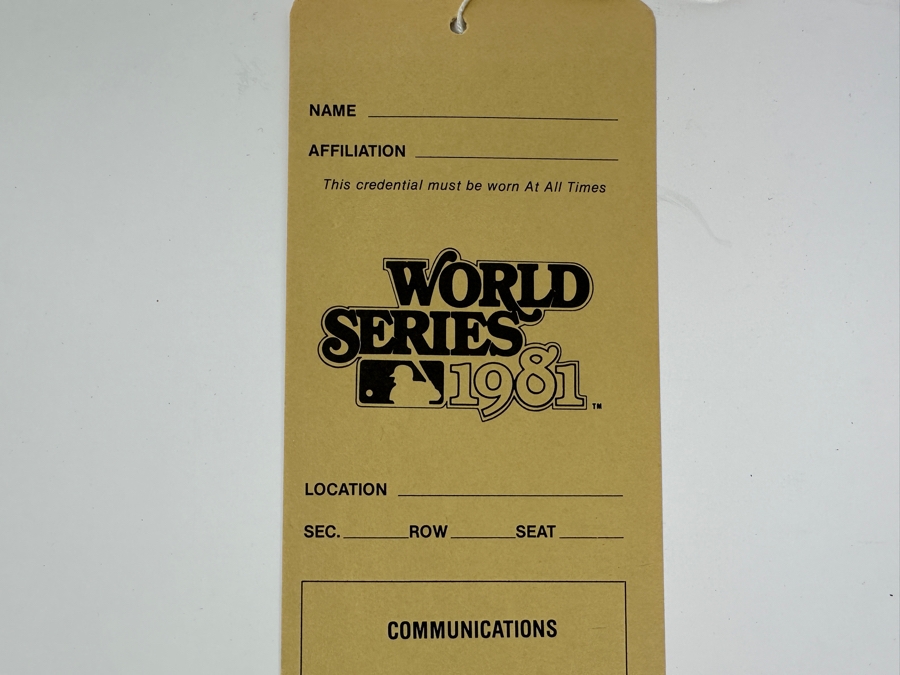 Vintage 1981 World Series Press Pass 3.25 X 9.25 [Photo 2]